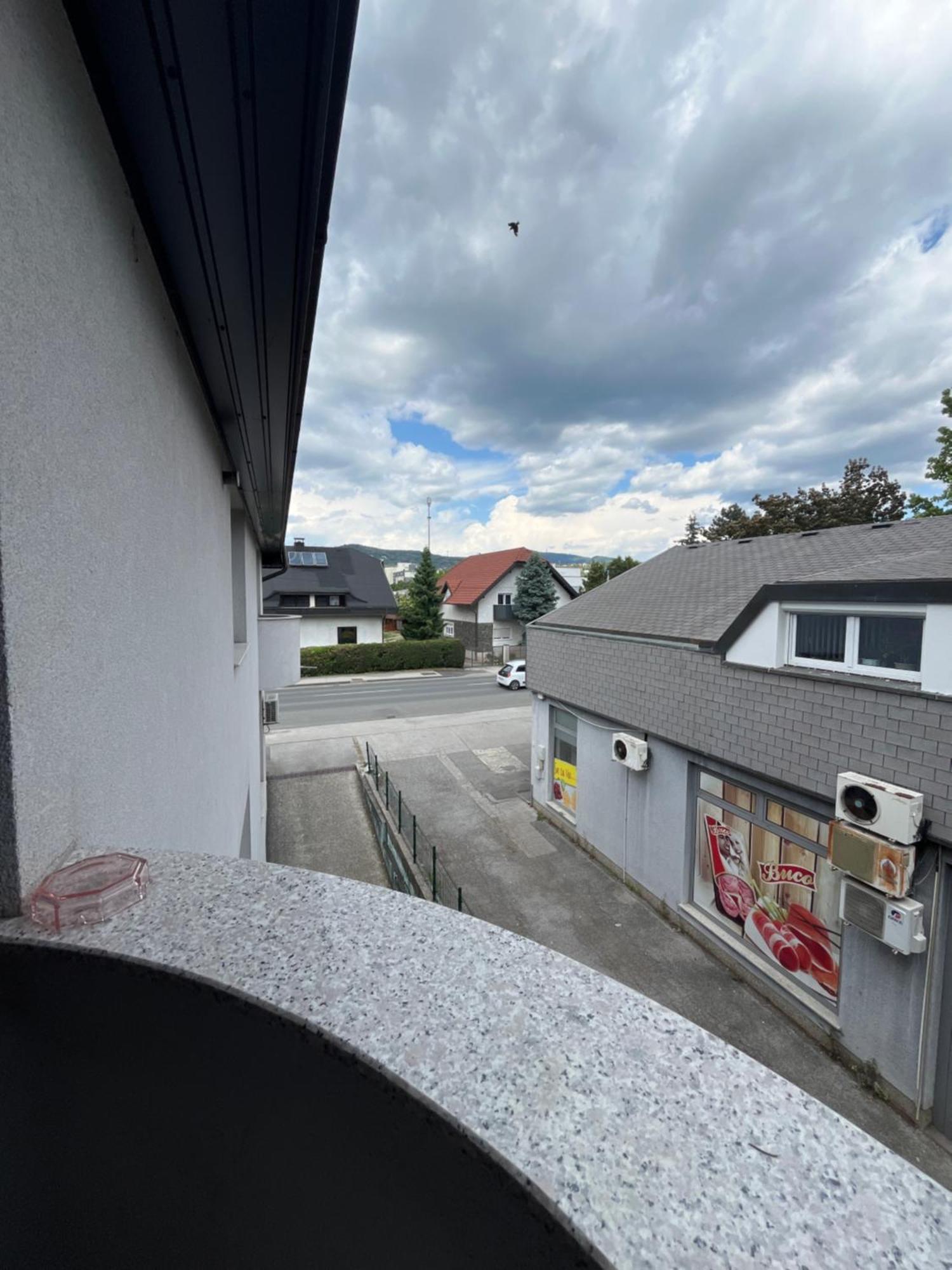 Apartmani Vacanza Záhřeb Exteriér fotografie